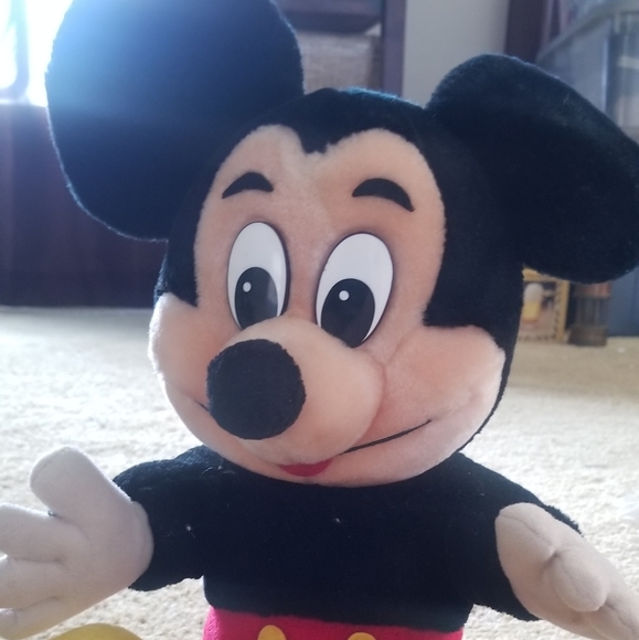 Disneyland Walt Disney World Mickey Mouse Plush